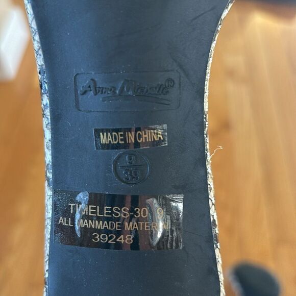 Snakeskin & Rhinestone‎ beige Ankle Strappy  4” Heels Sandals shoes Size 9 - Picture 8 of 8